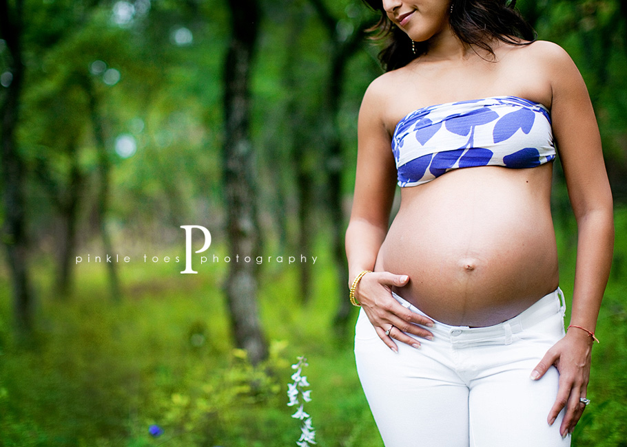 natural_beauty_austin_maternity_photographer.jpg